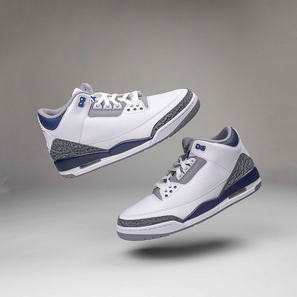 AIR JORDAN 3 MIDNIGHT NAVY â NRML