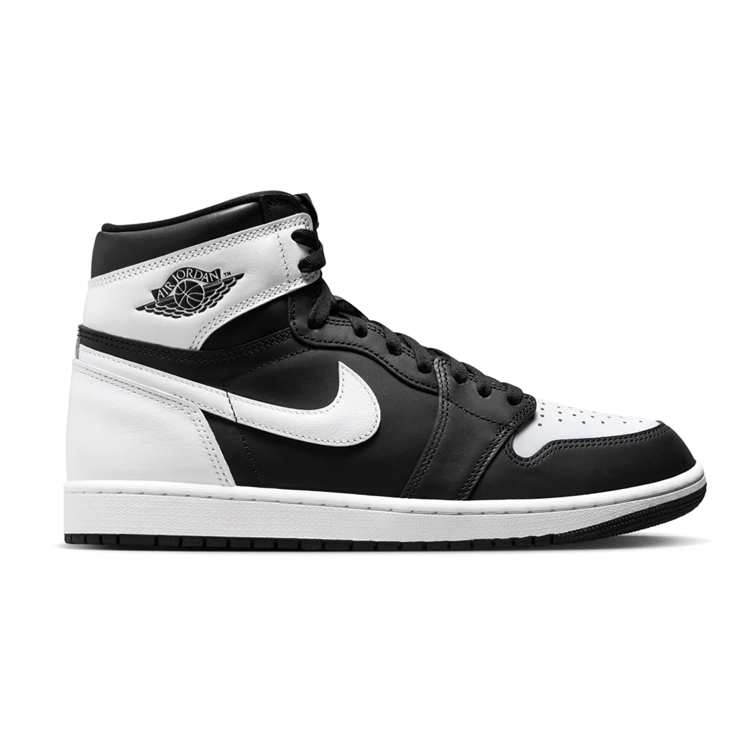 Black retro jordans hot sale