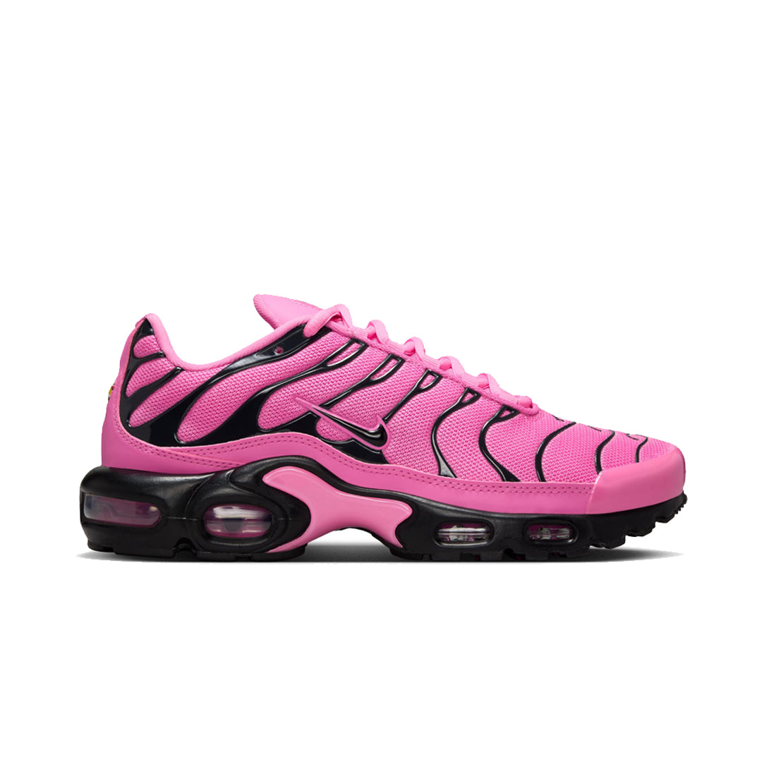 black and pink womens nike air max