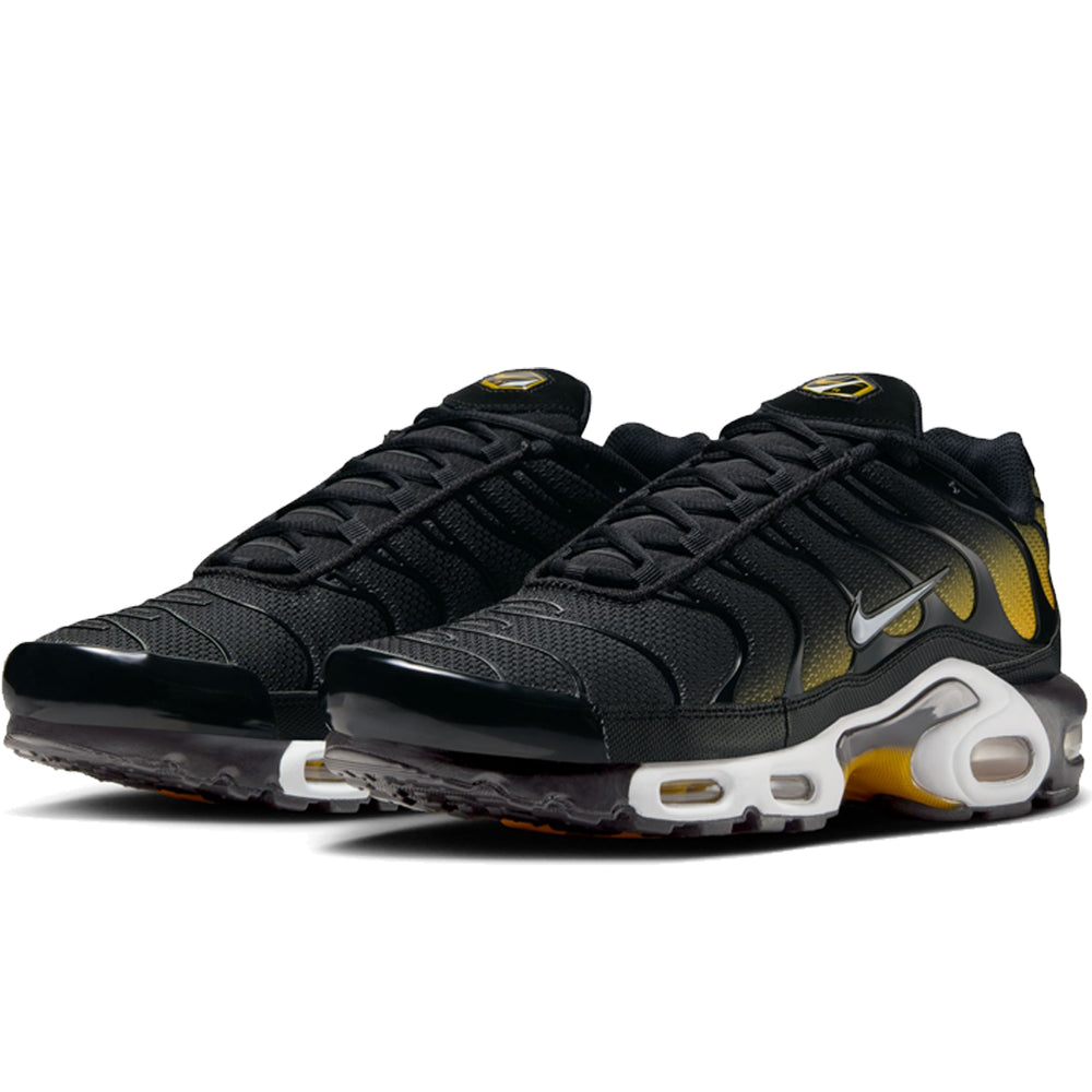 AIR MAX PLUS UNIVERSITY GOLD
