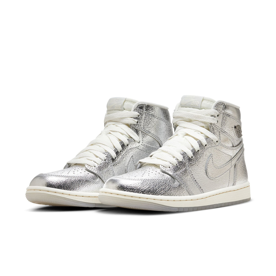 WOMEN'S AIR JORDAN 1 HIGH OG "CHROME" | APRIL 12