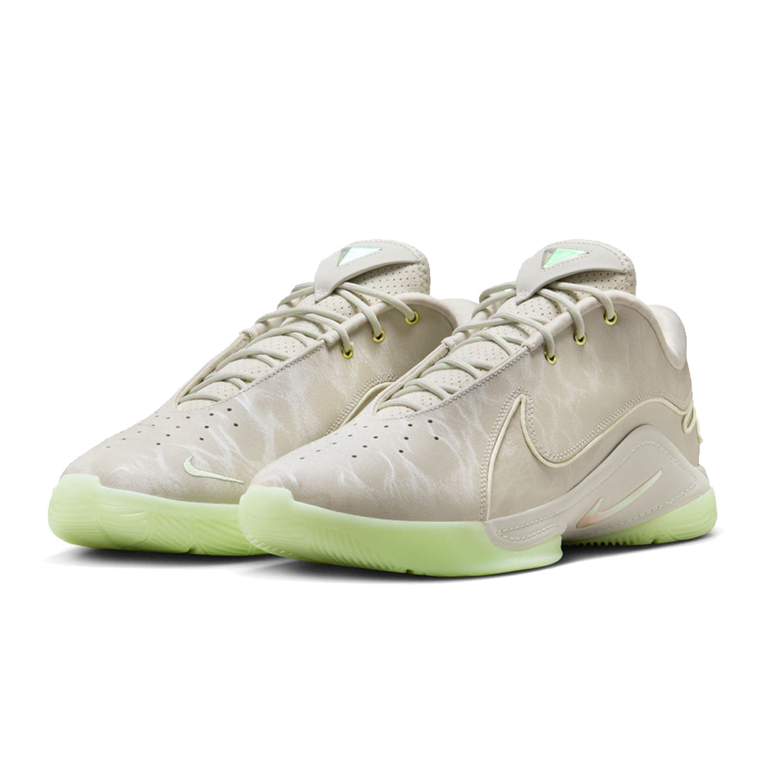 NIKE LEBRON XXII "DUNKMAN"