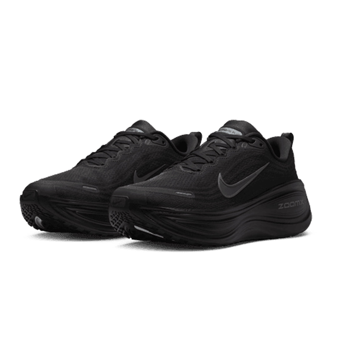 NIKE VOMERO PLUS BLACK/DARK SMOKE GREY