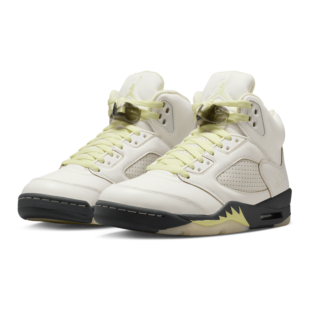 WOMEN'S AIR JORDAN 5 RETRO SAIL/LUMINOUS GREEN