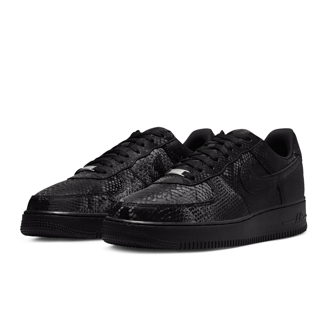 NIKE KOBE AIR FORCE 1 LOW BLACK | NOVEMBER 1ST
