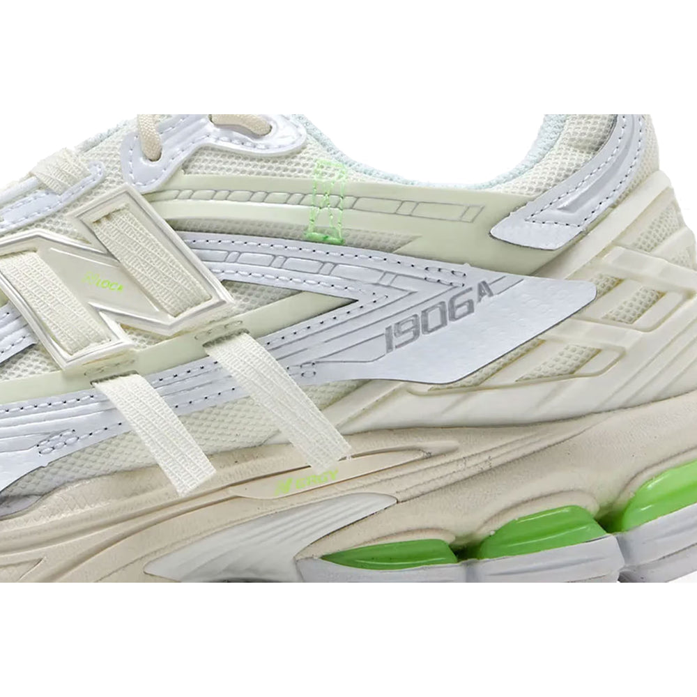 1906A WHITE/NEON GREEN