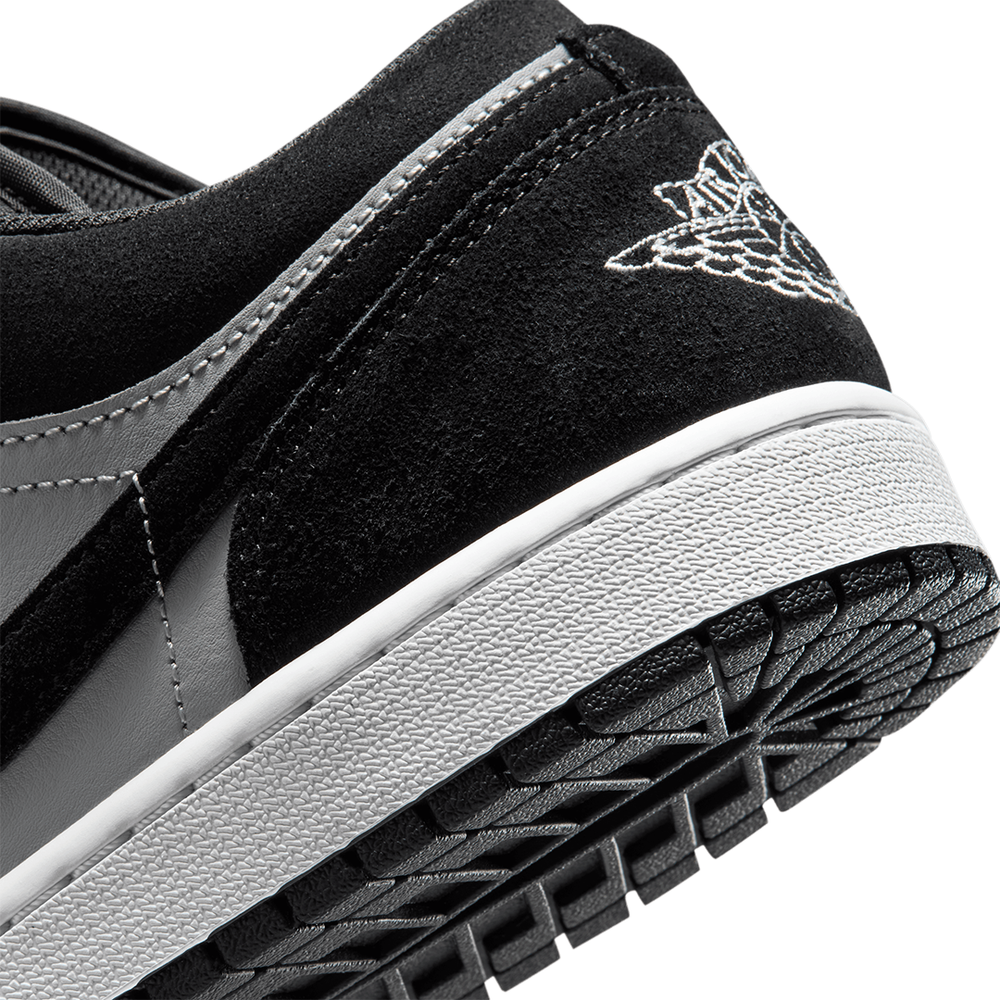 AIR JORDAN 1 LOW BLACK / LIGHT SMOKE GREY