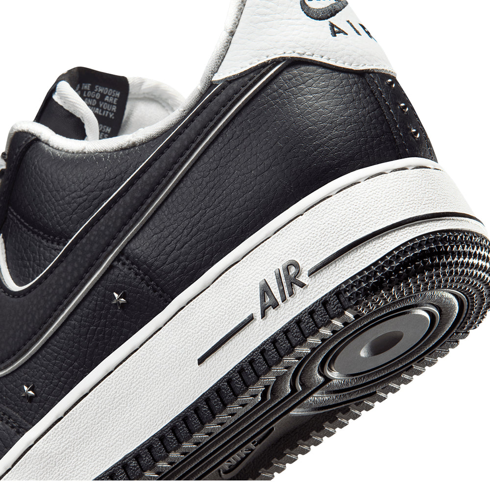 AIR FORCE 1 LOW BLACK SUMMIT WHITE