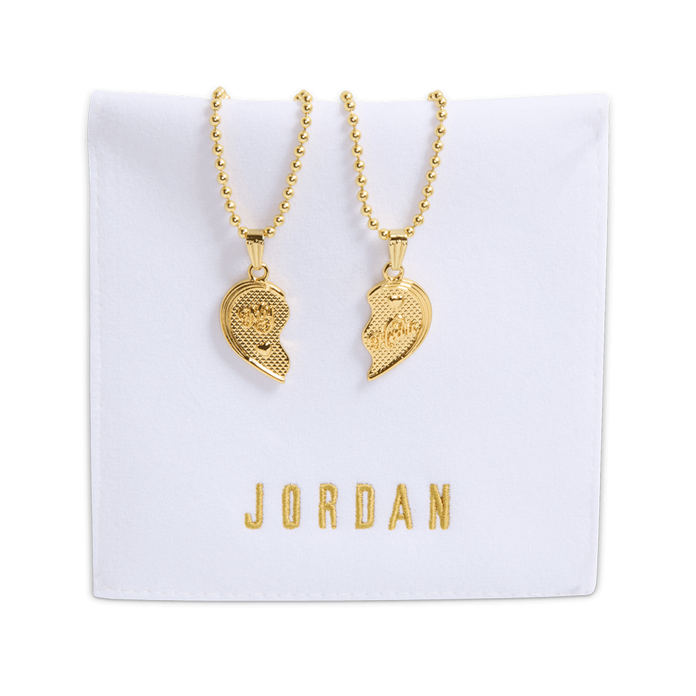 WOMEN'S AIR JORDAN 11 LOW WHITE / METALLIC GOLD "MOTHER'S DAY"