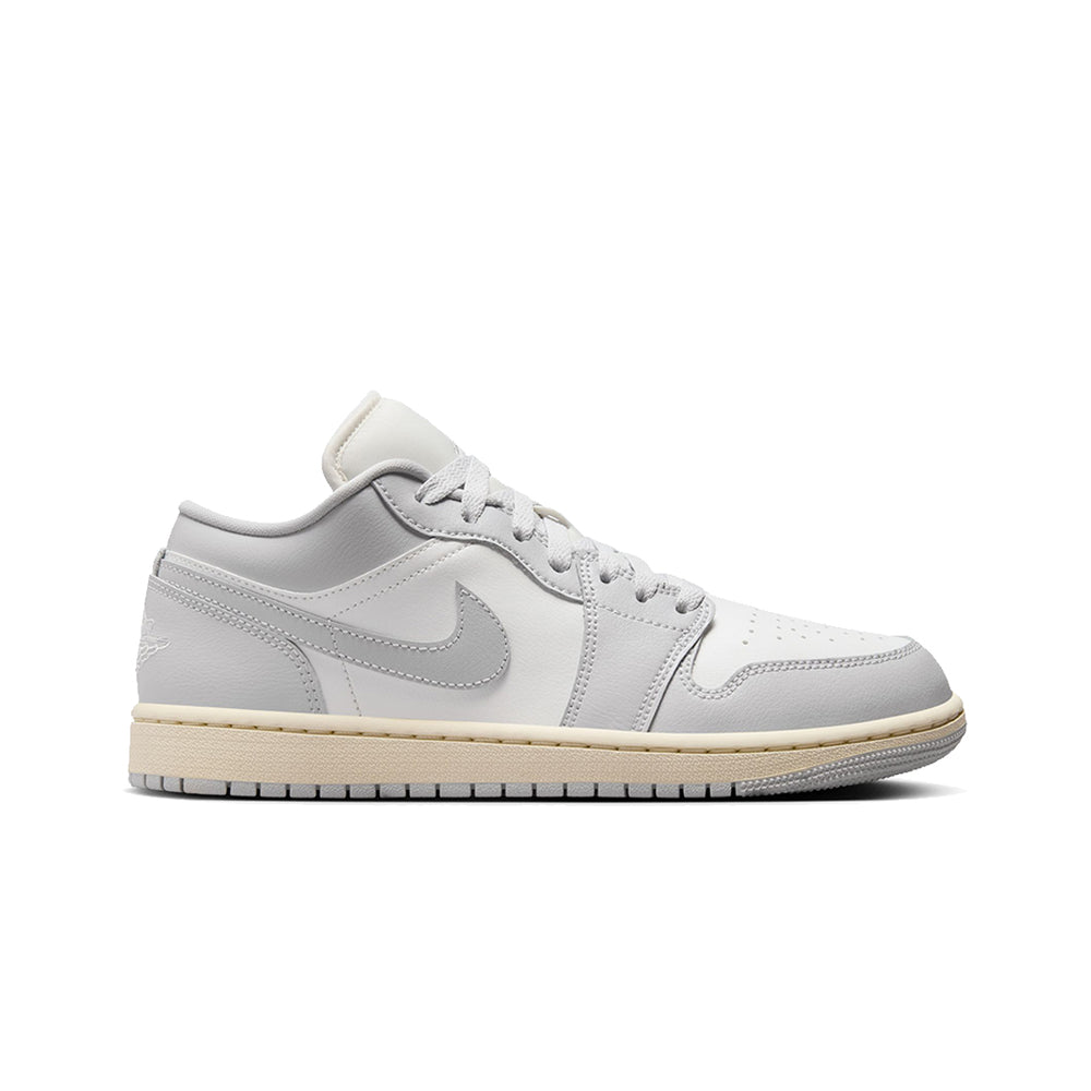 WOMEN'S AIR JORDAN 1 LOW SAIL/NEUTRAL GREY-COCONUT MILK