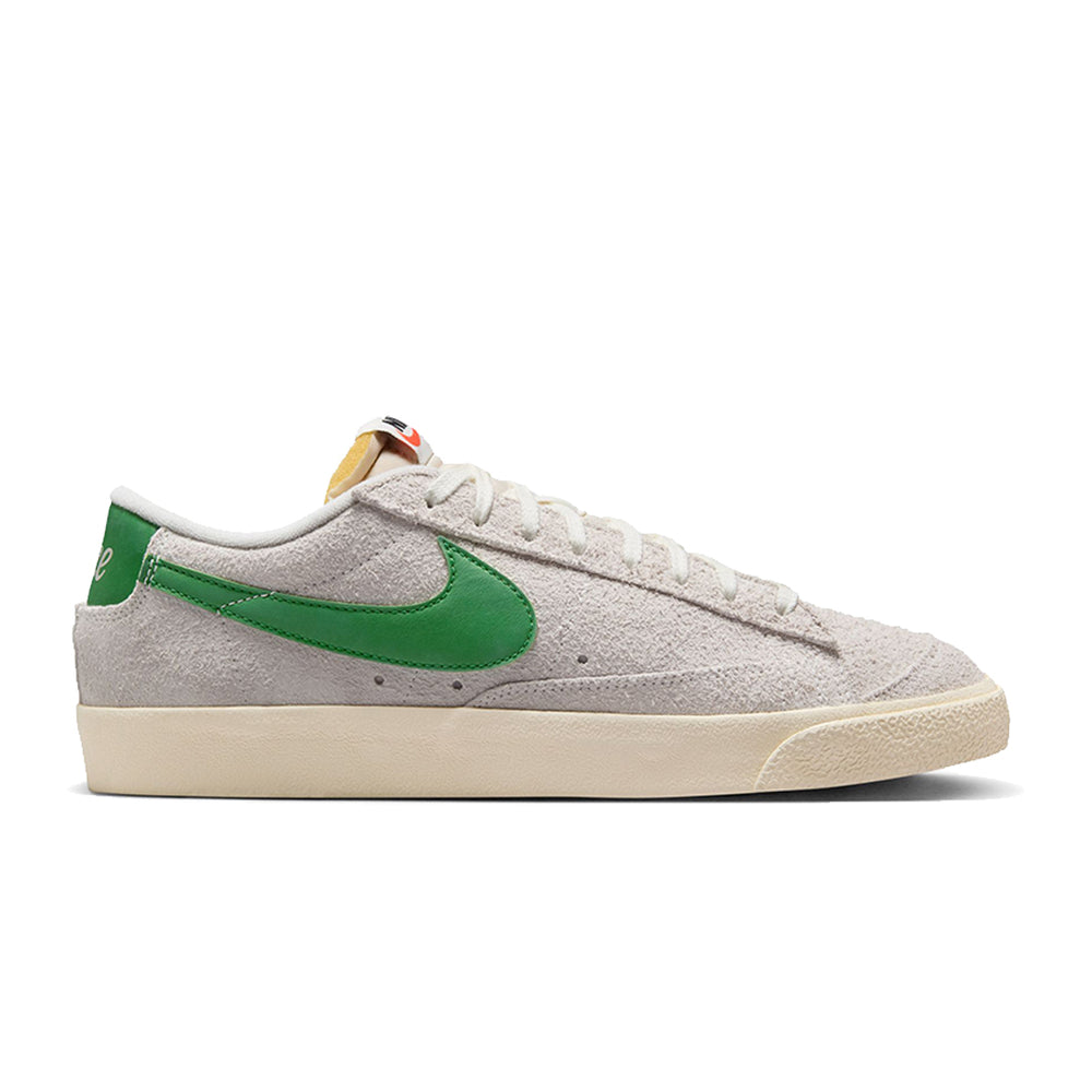 BLAZER LOW '77 PRM SUMMIT WHITE/KELLY GREEN – NRML