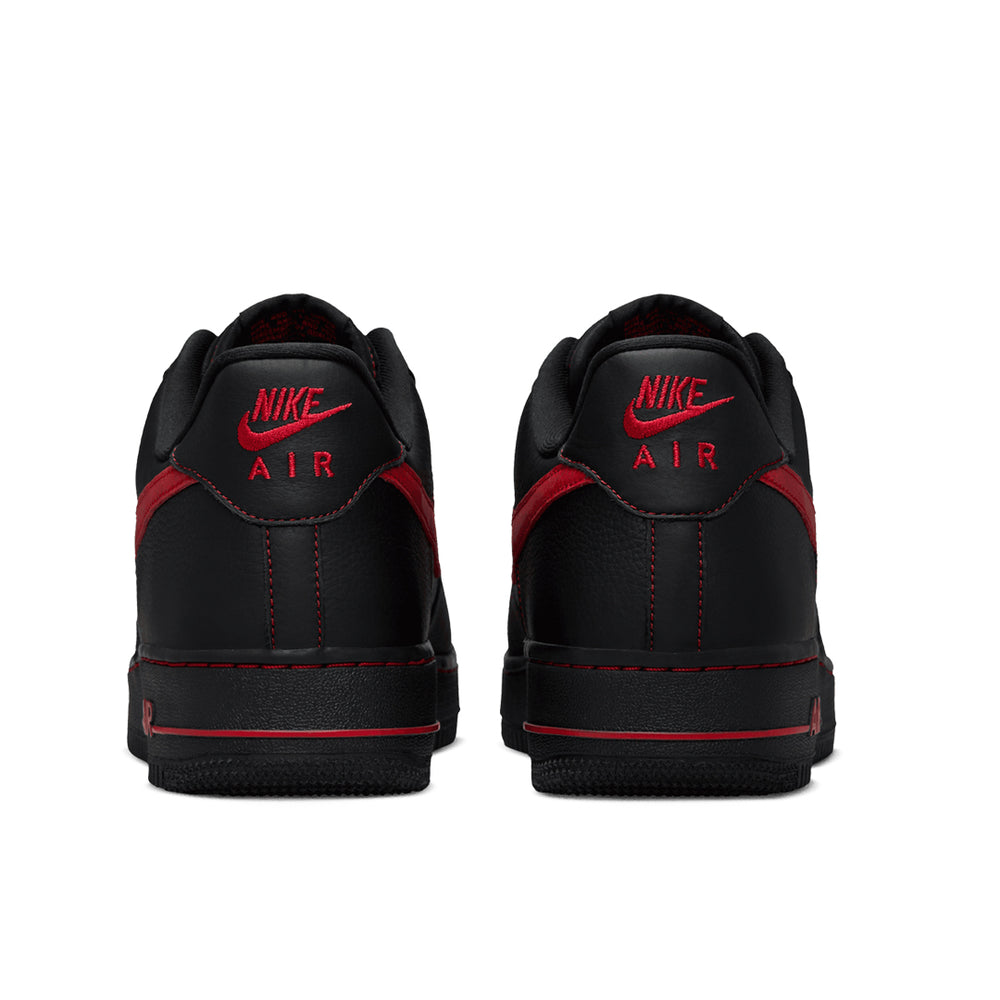 AIR FORCE 1 '07 BLACK/UNIVERSITY RED