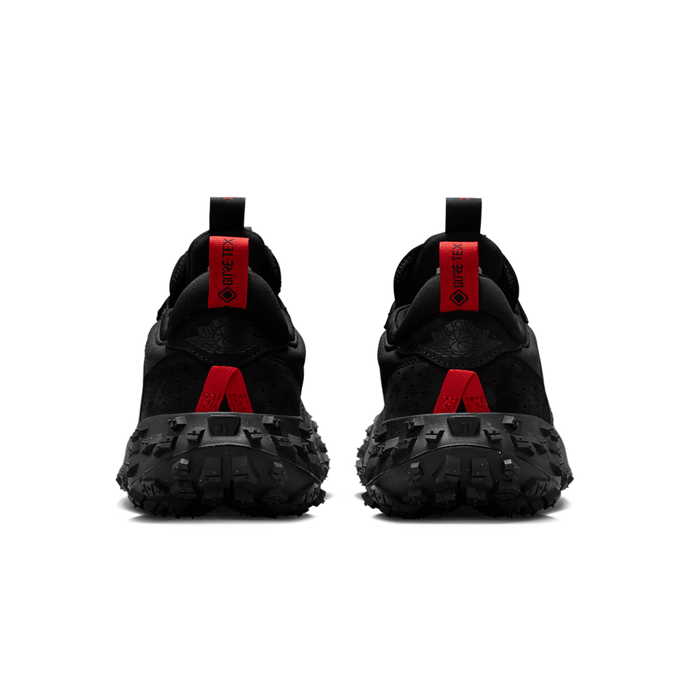 AIR JORDAN 1 LOW ELEMENT A/T GORE-TEX BLACK