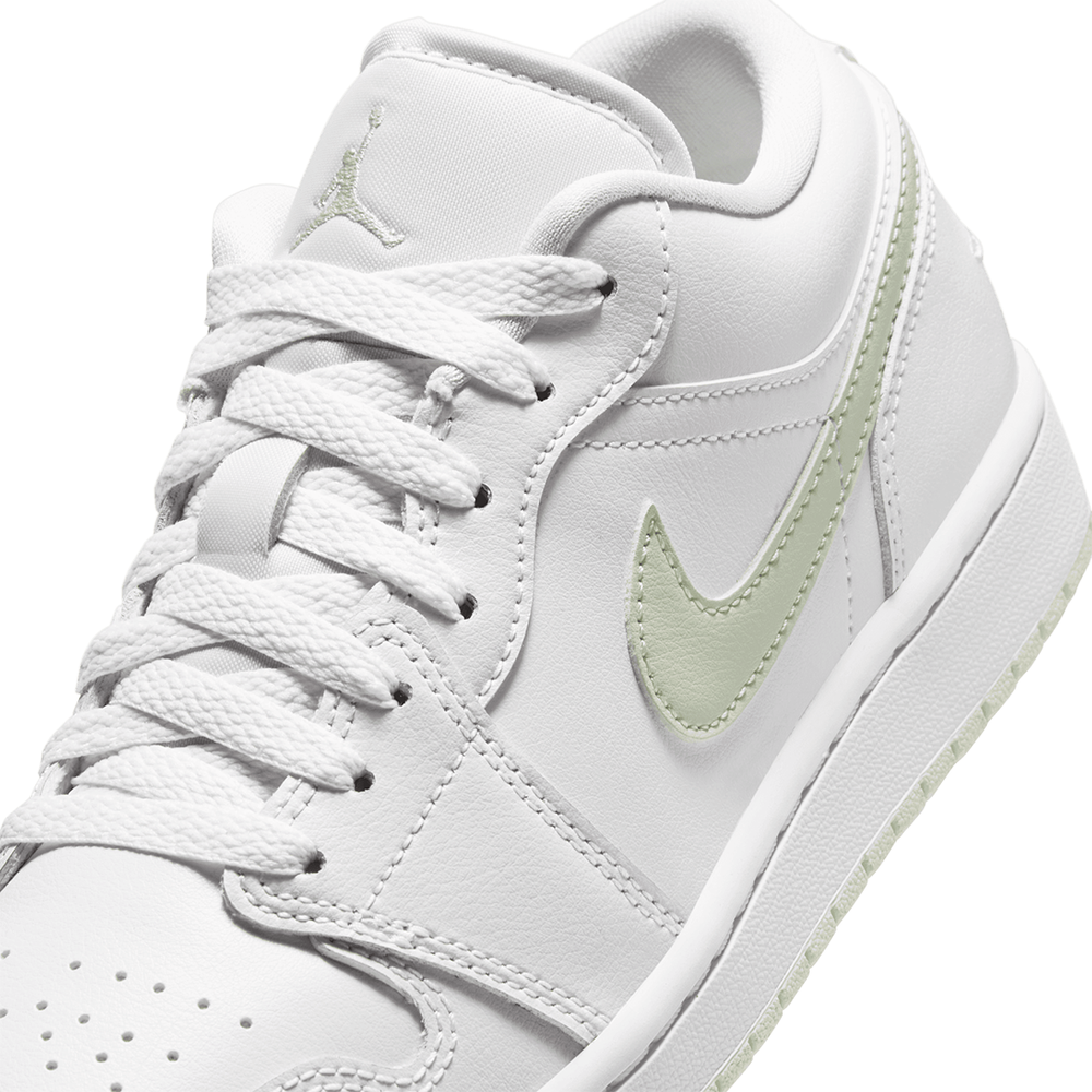 WOMEN'S AIR JORDAN 1 LOW WHITE / VOLT TINT