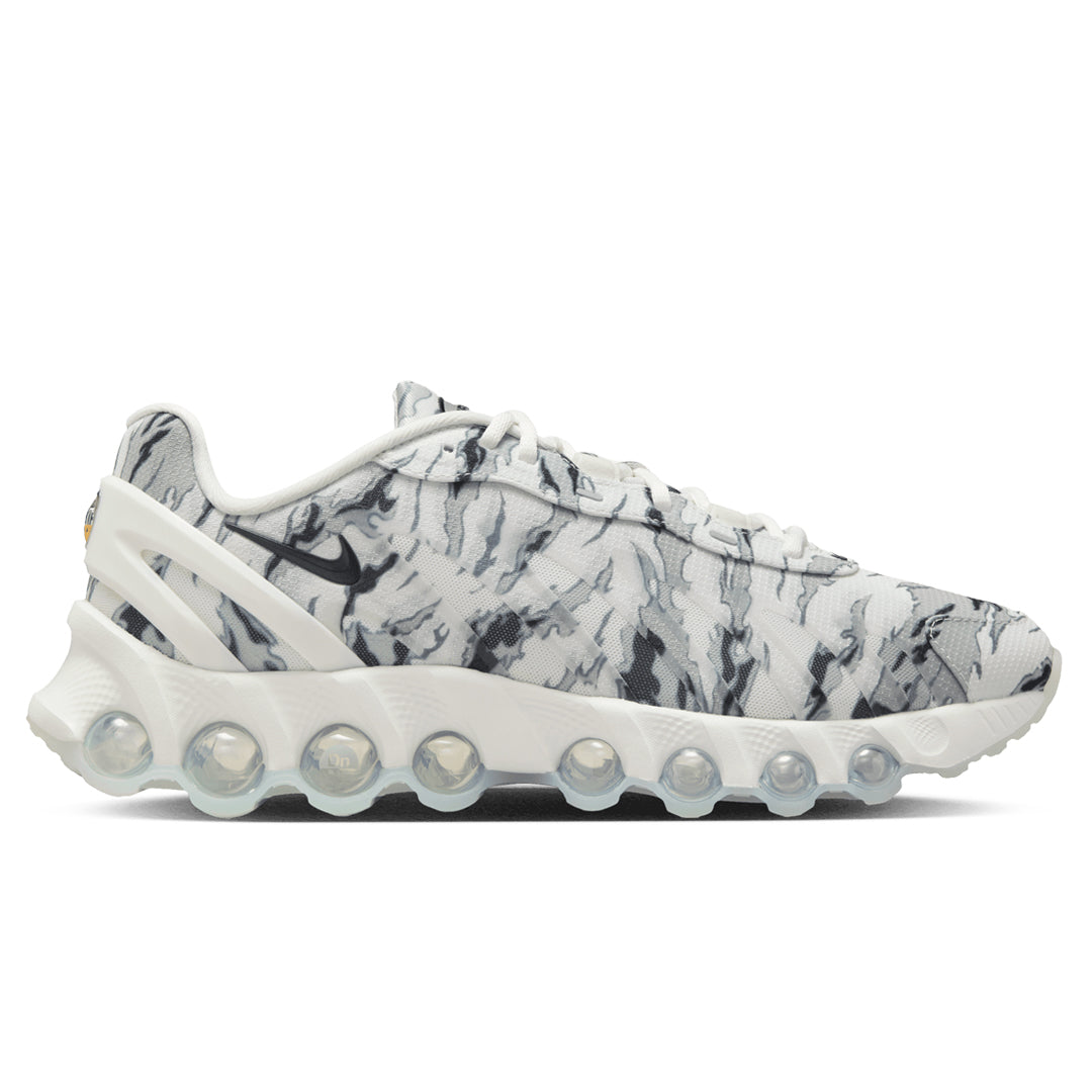 Air Max DN8 ぬいぐるみ　a.d.a.n AIR MAX DN8 PREMIUM SUMMIT WHITE/SMOKE GREY – NRML