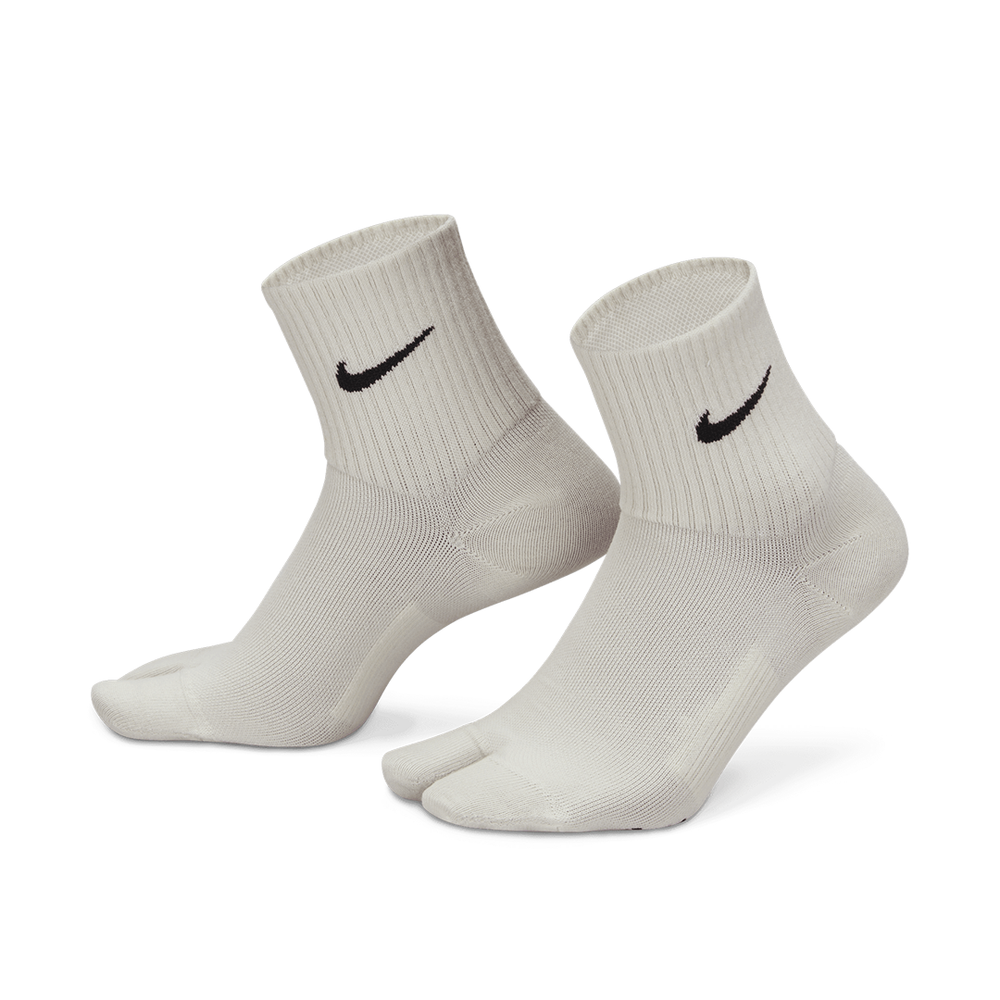 EVERYDAY PLUS "RIFT" ANKLE SOCKS LIGHT BONE / BLACK