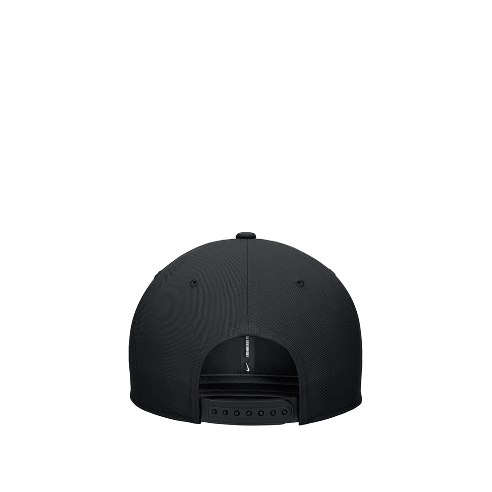 CANADA SOCCER PRO FLATBILL SNAPBACK HAT BLACK