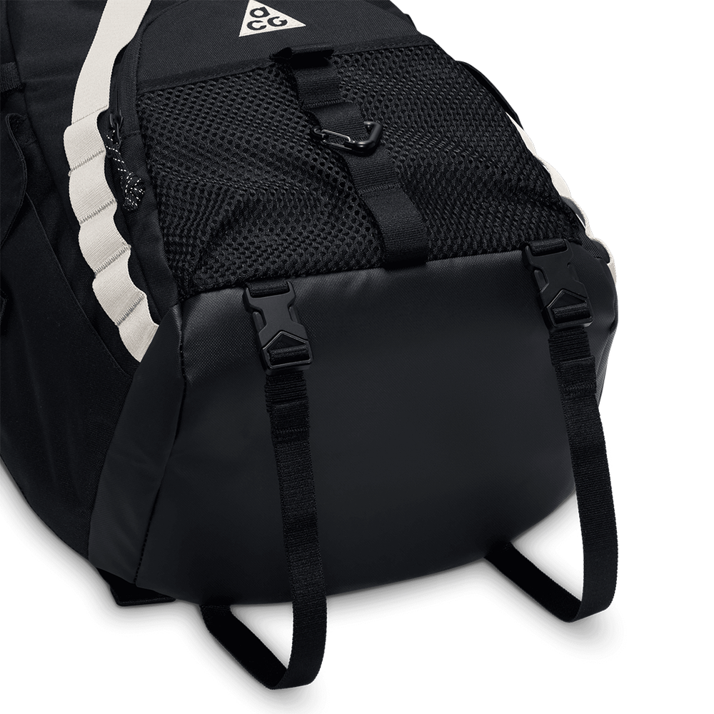 ACG "DAYMAX" BACKPACK 25L BLACK / COLLEGE GREY