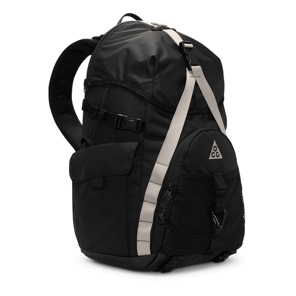 ACG "DAYMAX" BACKPACK 25L BLACK / COLLEGE GREY