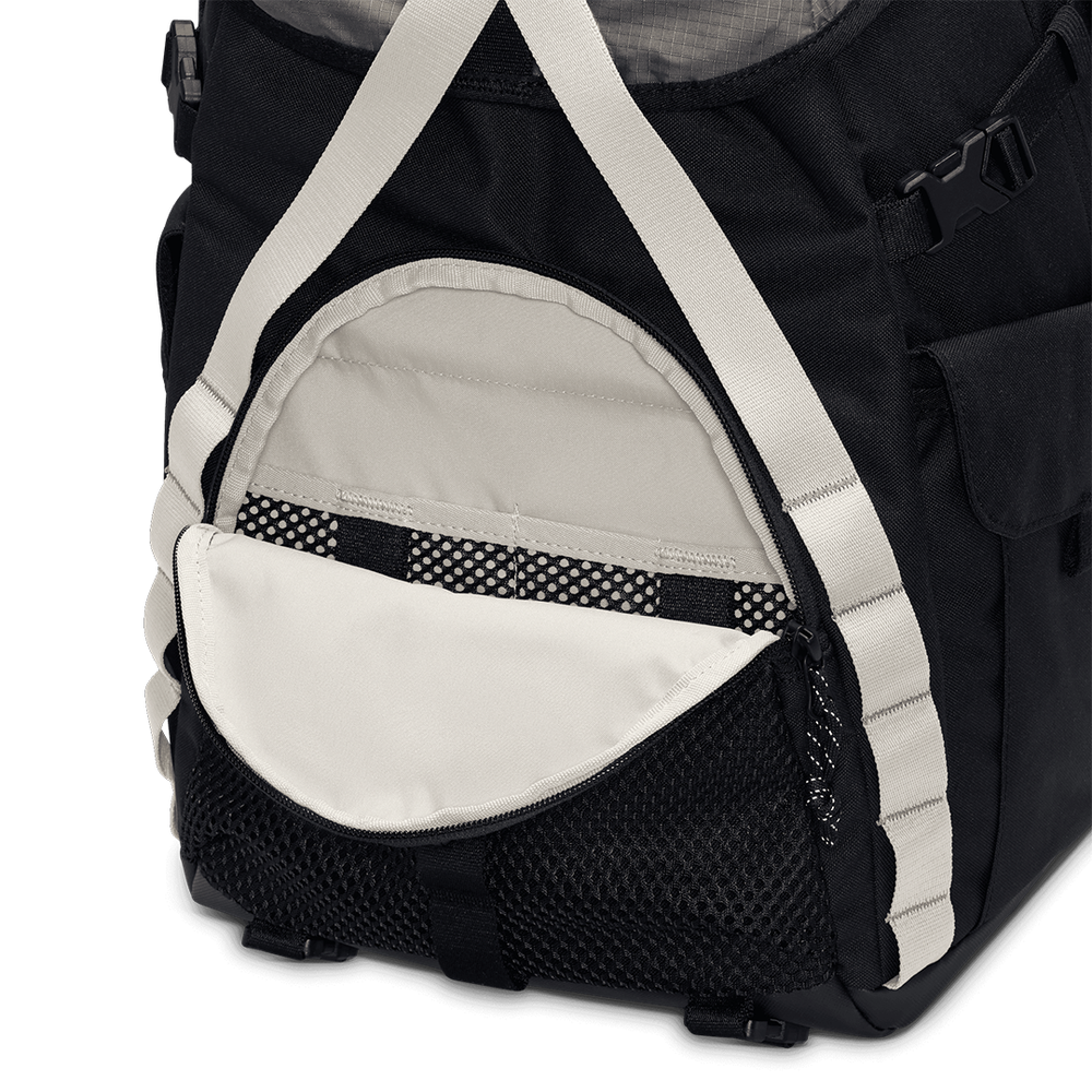 ACG "DAYMAX" BACKPACK 25L BLACK / COLLEGE GREY