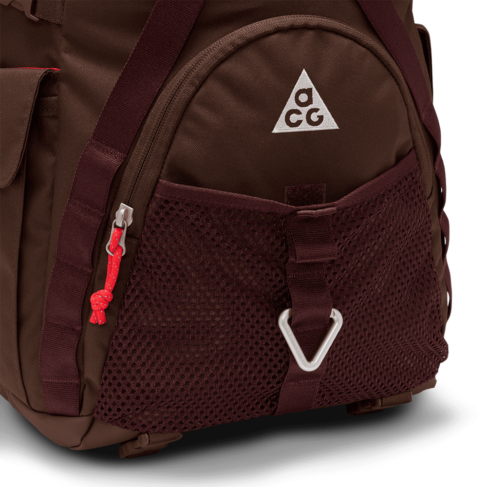 ACG "DAYMAX" BACKPACK 25L CHOCOLATE