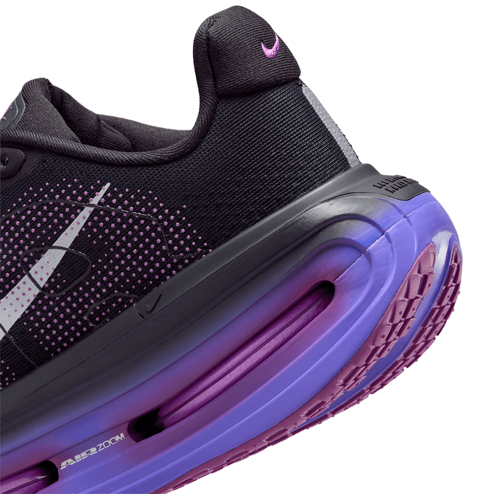 WOMEN'S VOMERO PREMIUM BLACK / METALLIC SILVER-PERSIAN VIOLET