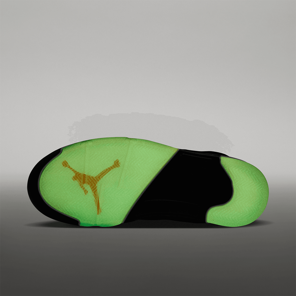 AIR JORDAN 5 RETRO "HALLOWEEN" BLACK / RED-GLOW IN THE DARK