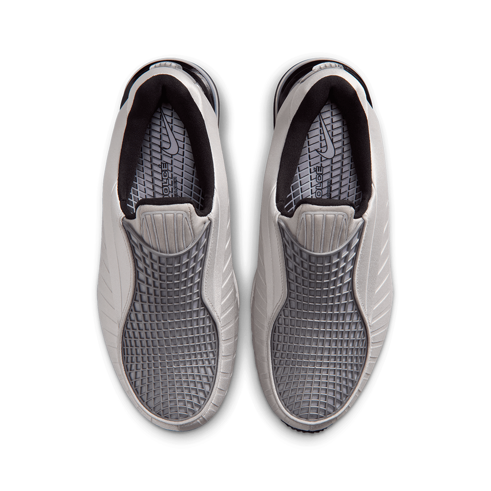 WOMEN'S AIR MAX DOLCE METALLIC SILVER