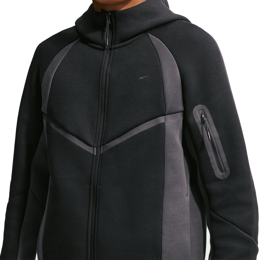COLOR BLOCK TECH FLEECE WINDRUNNER BLACK / ANTHRACITE (IN PROGRESS)