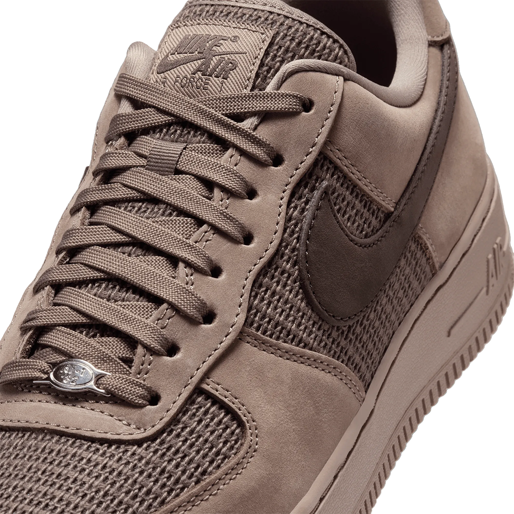 AIR FORCE 1 '07 LV8 MINK BROWN