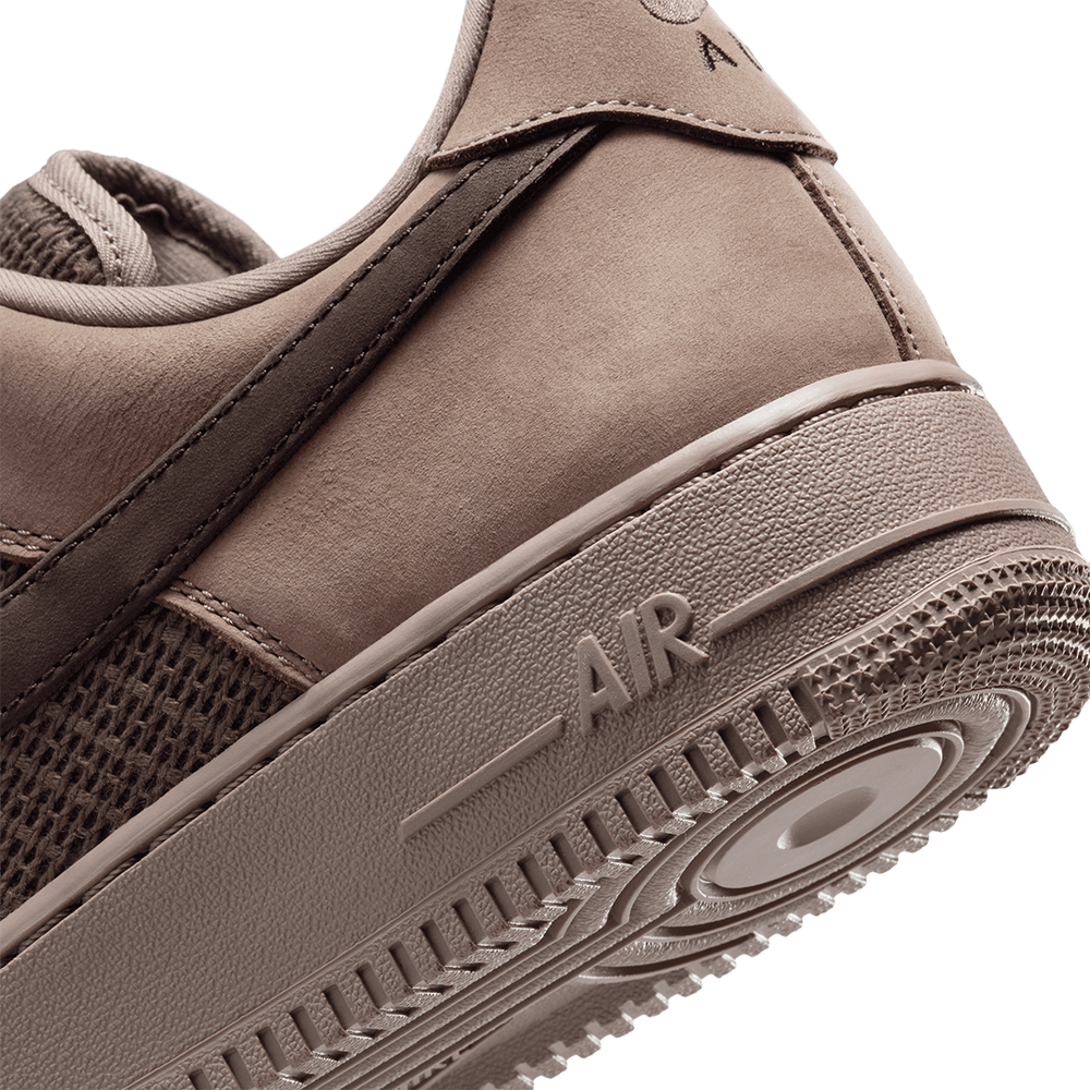 AIR FORCE 1 '07 LV8 MINK BROWN