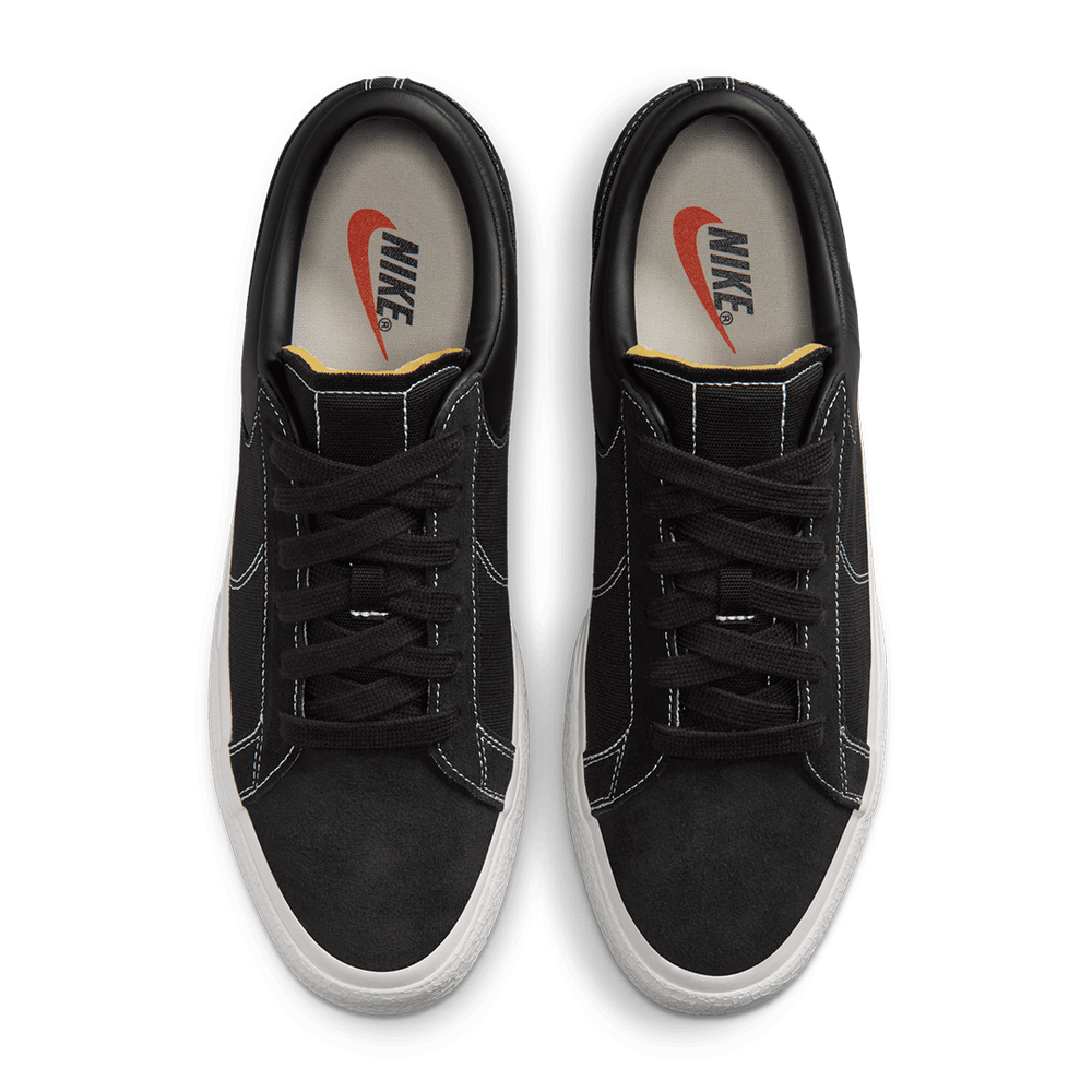 NIKE BLAZY BLACK