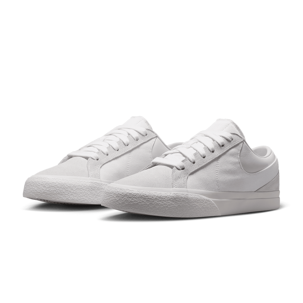 NIKE BLAZY SUMMIT WHITE