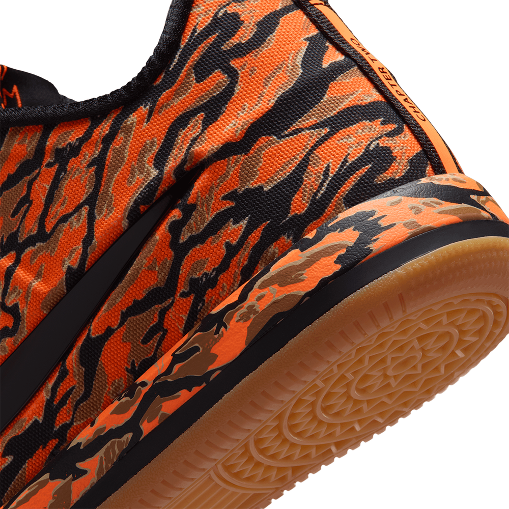 BOOK 2 "TIGER CAMO"