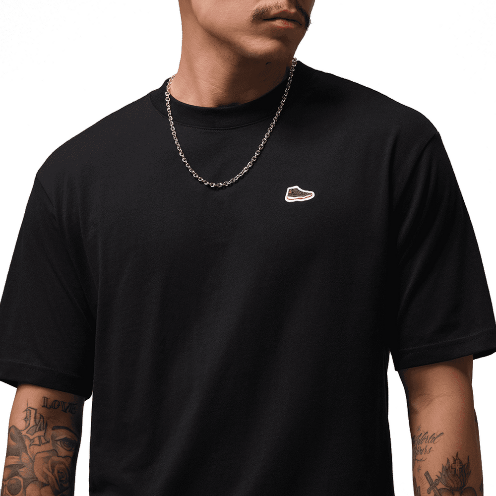 AJ11 T-SHIRT BLACK / GYM RED