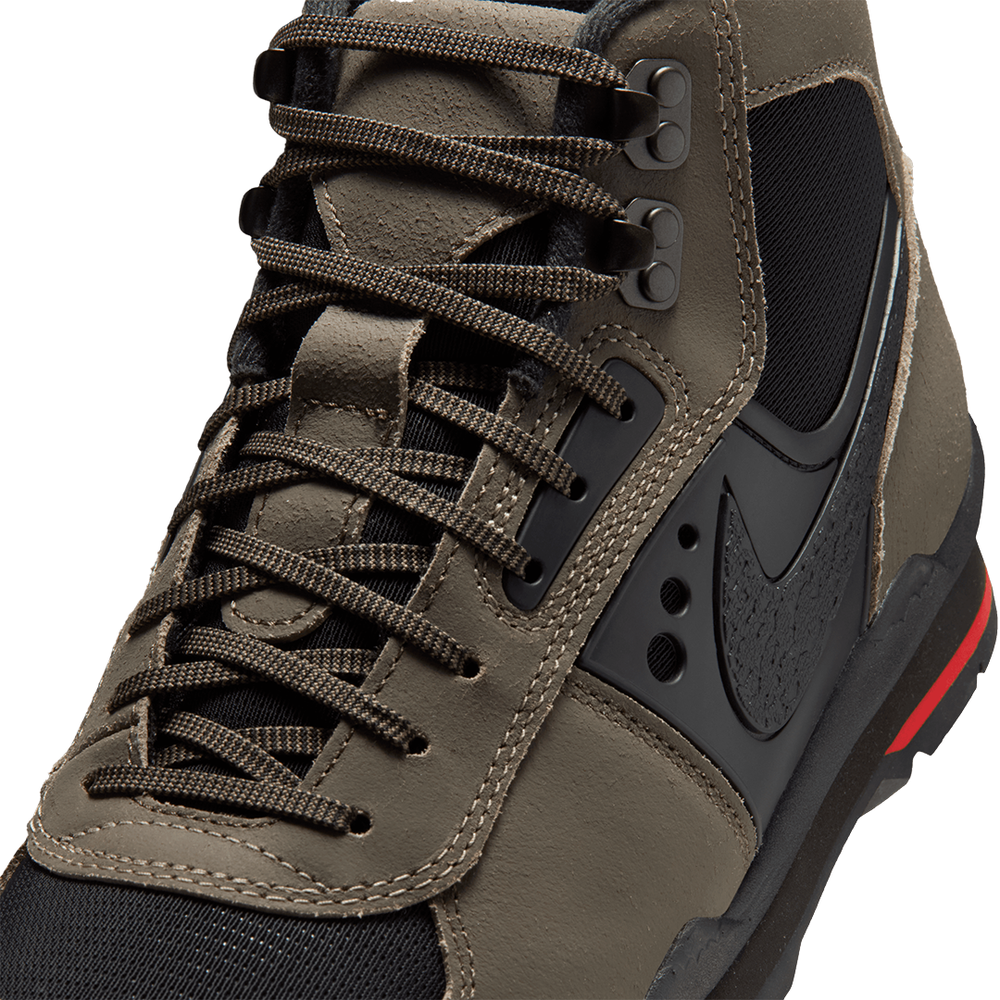 BALTORO OLIVE KHAKI / BLACK