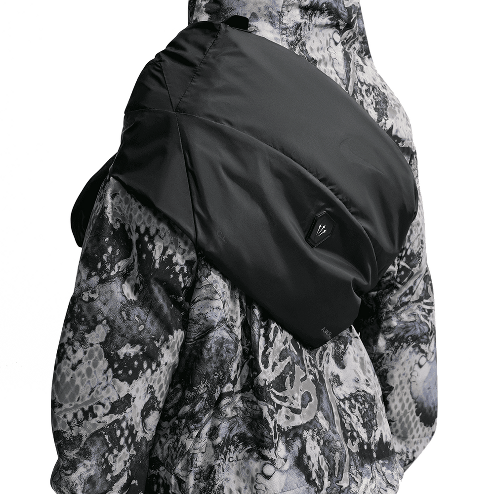 NOCTA MARQUIS SIDEWINDER SLING KNOT WAISTPACK BLACK
