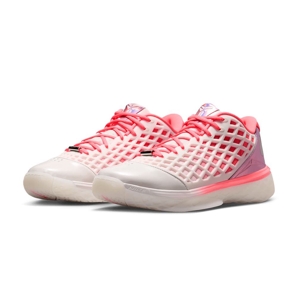 KOBE III LOW PROTRO SAIL / HOT PUNCH