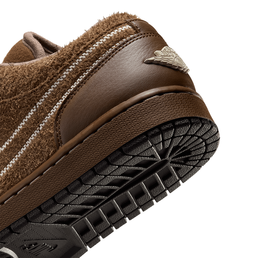 WOMEN'S AIR JORDAN 1 LOW SE CACAO WOW