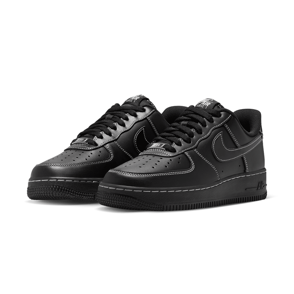 WOMEN'S AIR FORCE 1 '07 ESSENTIAL+ BLACK / WHITE-METALLIC SILVER