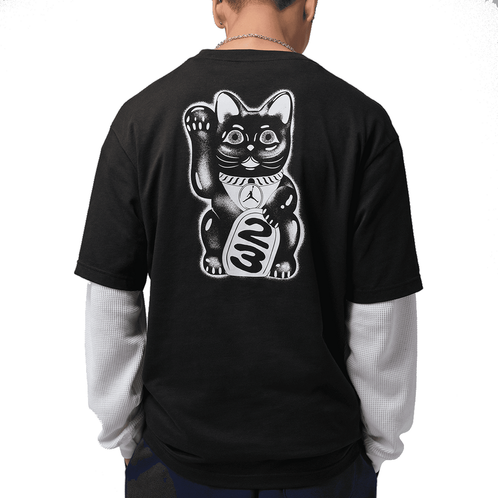 JORDAN MANEKI-NEKO GRAPHIC T-SHIRT BLACK