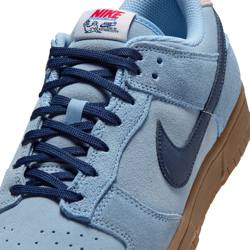DUNK LOW RETRO "SEAL OF AUTHENTICITY"