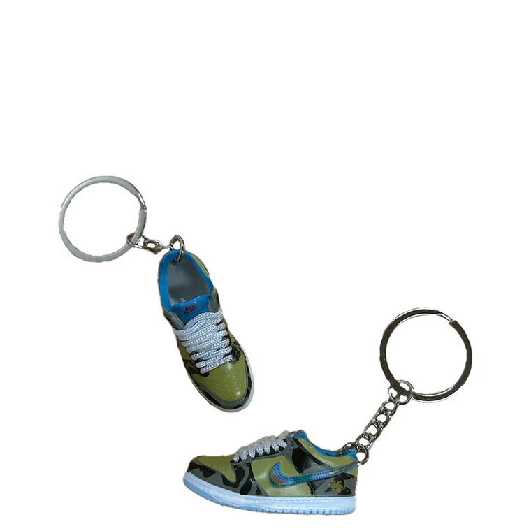 DUNK SNEAKER KEYCHAIN