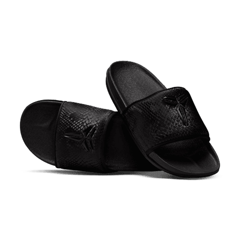 KOBE OFFCOURT SLIDE BLACK