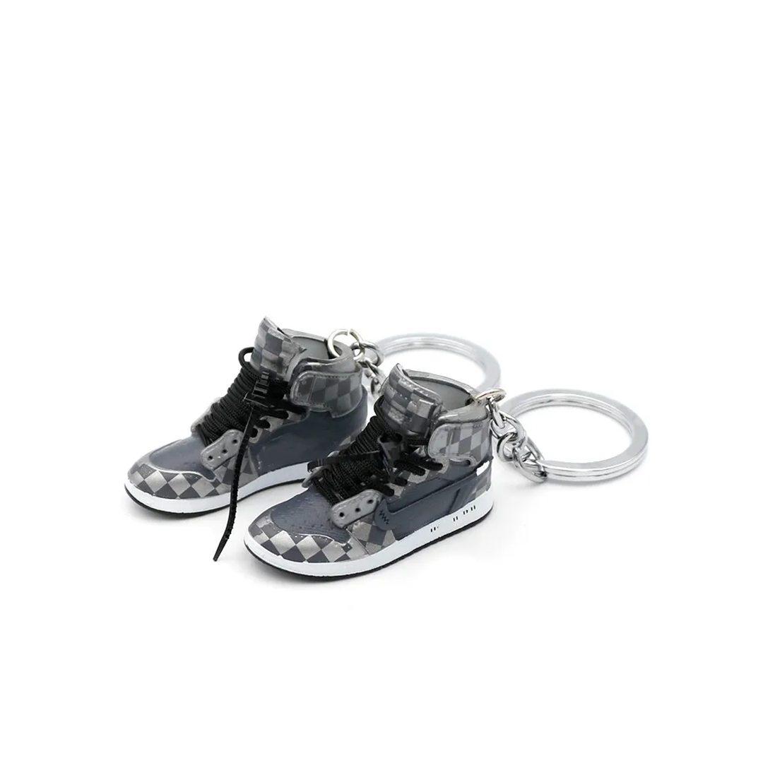 AJ1 SNEAKER KEYCHAIN – NRML