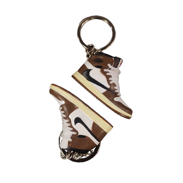 TRAVIS SCOTT AJ1 SNEAKER KEYCHAIN WHITE LACE