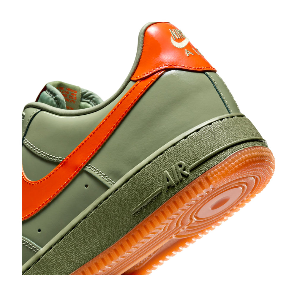 AIR FORCE 1 '07 PRM OIL GREEN/SAFETY ORANGE