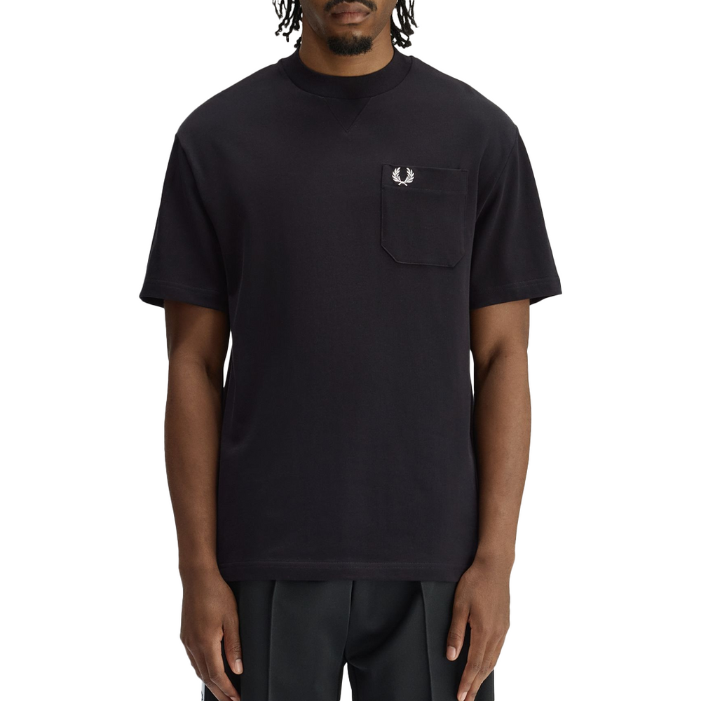 POCKET DETAIL T-SHIRT BLACK