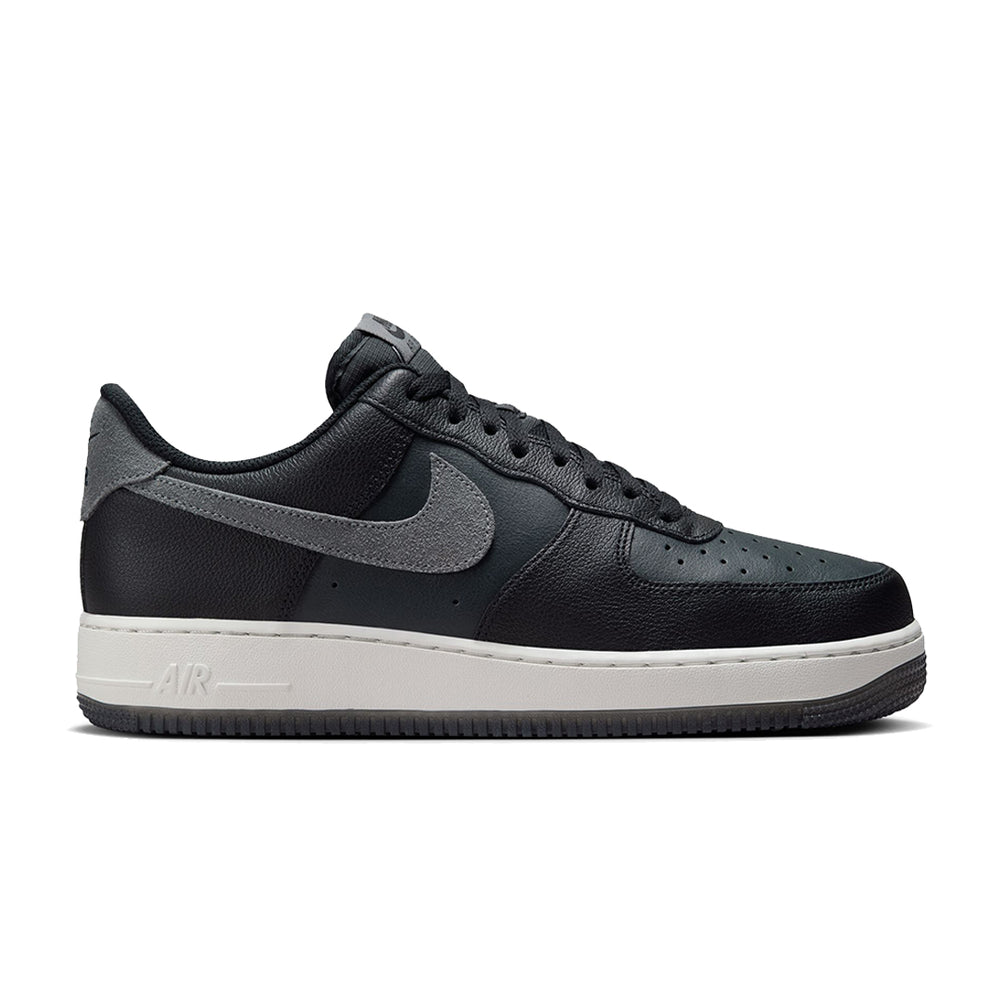 AIR FORCE 1 '07 LV8 BLACK/SMOKE GREY