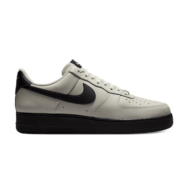 AIR FORCE 1 '07 LIGHT BONE/BLACK